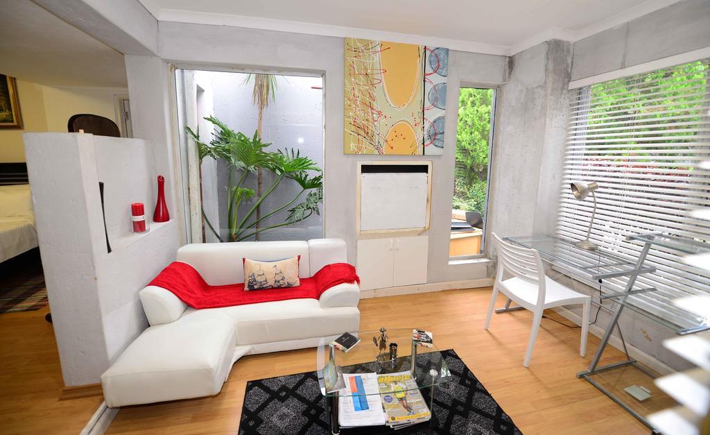 Corgi Guest House Johannesbourg Extérieur photo