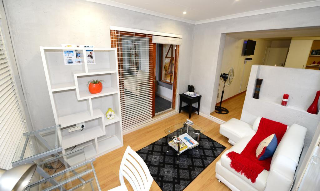 Corgi Guest House Johannesbourg Extérieur photo