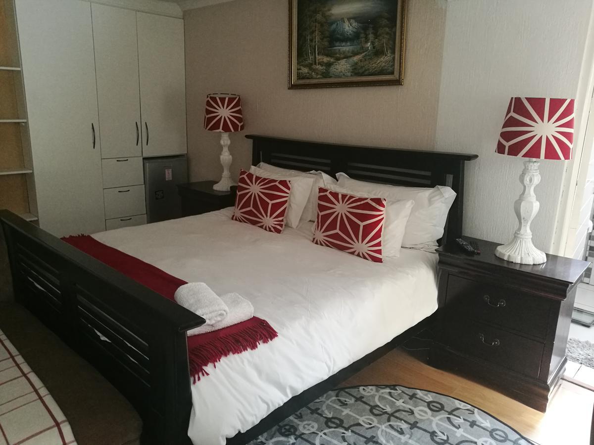 Corgi Guest House Johannesbourg Extérieur photo
